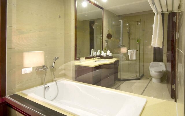 Longsheng Huamei International Hotel