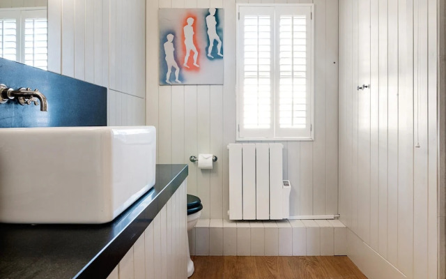 The Notting Hill Townhouse - by Out of Office Lifestyle