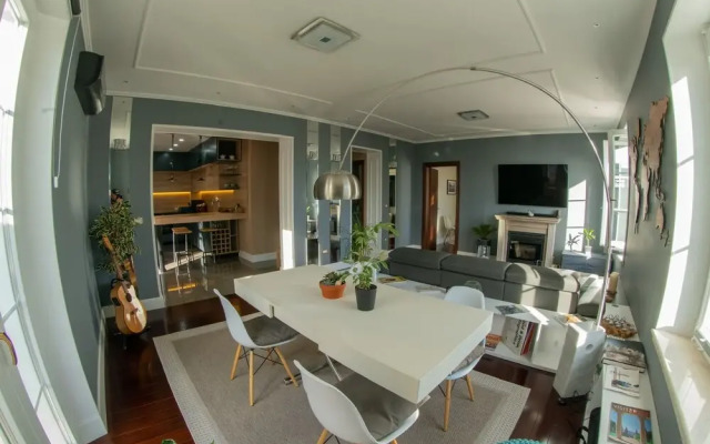 Luxury Apartment Eqanimity