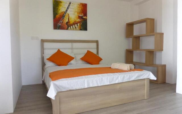 Castaway Surf Retreat 1
