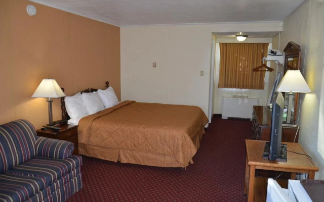 Red Carpet Inn & Suites Ebensburg