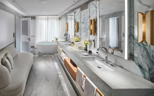 Mandarin Oriental Savoy, Zurich
