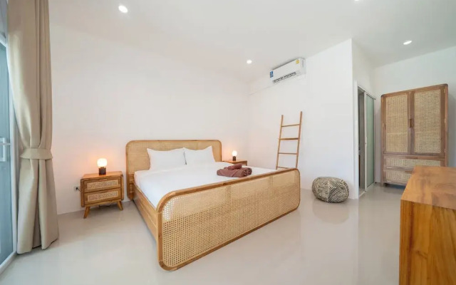 Balinese-Style 2BR Pool Villa Aemy