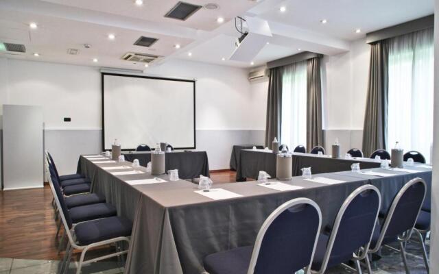 B&B Hotel Milano Cologno Studios