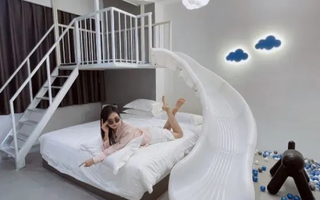 Sanya Haitangwan Fanbo Design Homestay (Yate Duty Free City Shop) – Guest Rooms – Sanya