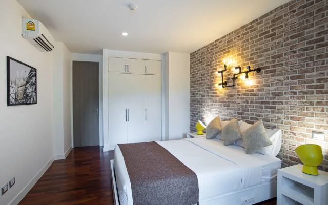 Benviar Tonson Residence