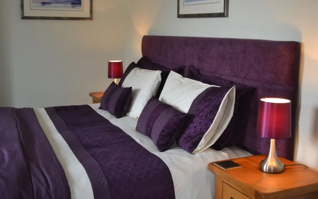 Coed-Y-Fron Guest House