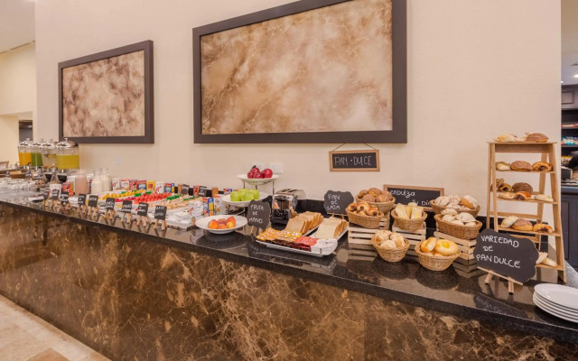 Holiday Inn Monterrey Valle by IHG