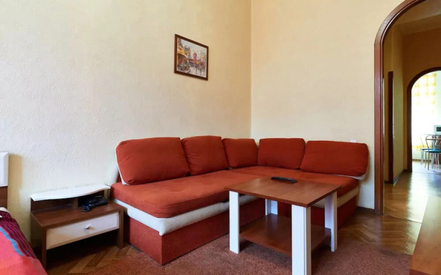 Home-Hotel Pushkinskaya 24B