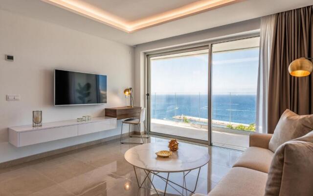 Grand Horizon Luxury Boutique Apartments