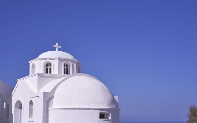 Mr and Mrs White Oia – Santorini