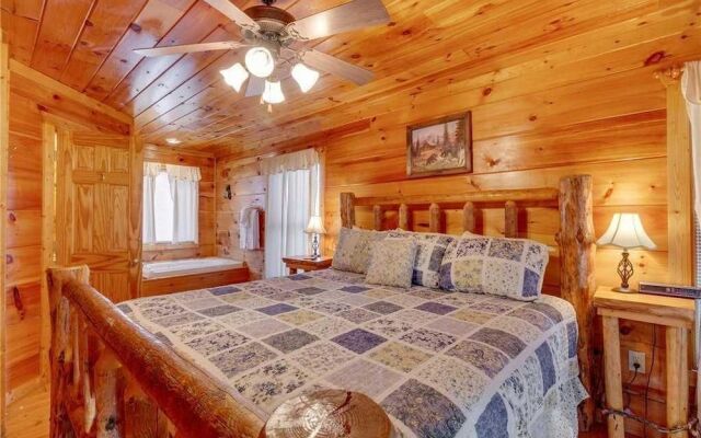 Bearfoot Lodge by RedAwning