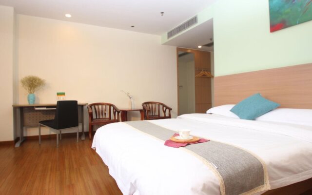 Yian Business Hotel