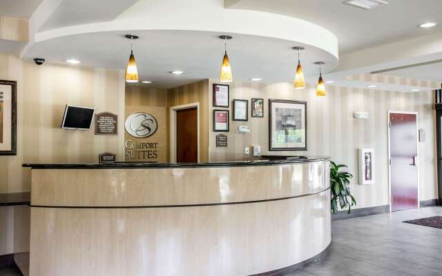 Comfort Suites Columbia Northeast - Fort Jackson