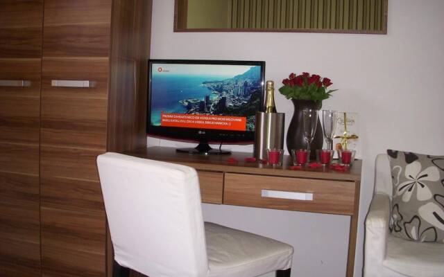 Rezidence Fami De Luxe Design