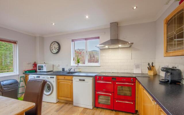 5 bed house near Oban