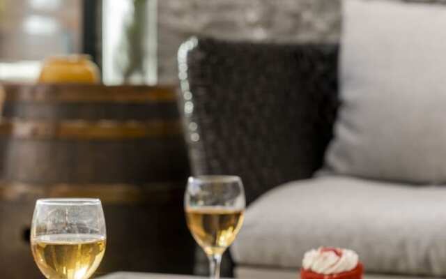 Pool, sun and sea View - Villa das Quebradas