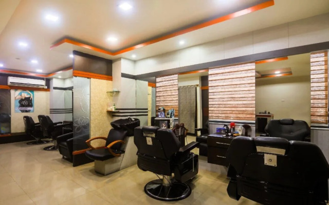 Hotel Nakshatra By OYO Rooms