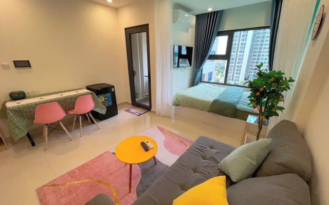 SURIHOME- Vinhomes Grand Park Apartments