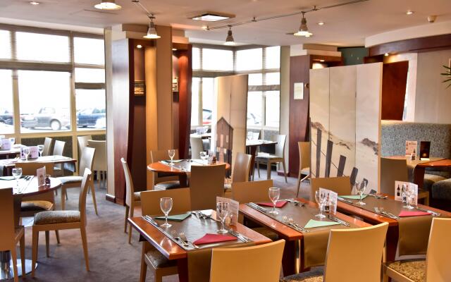 Holiday Inn Calais by IHG