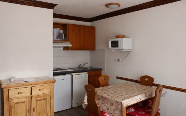 Appt 3 étoiles-Skis aux pieds-Piscine