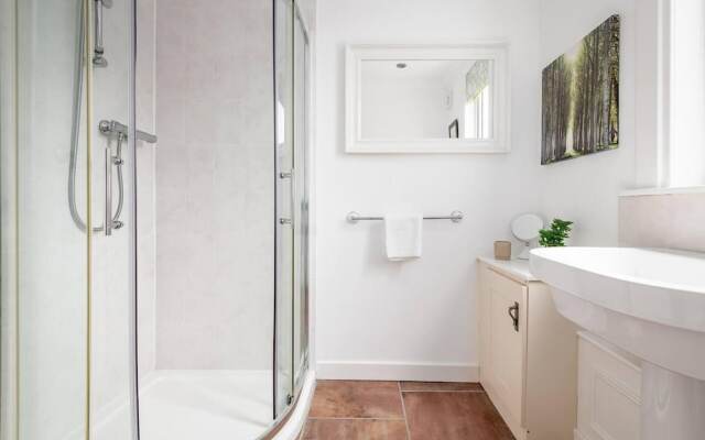 Heavenly Heather Cottage