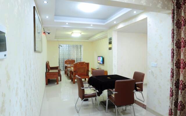 Celebrity  Apartment Hotel