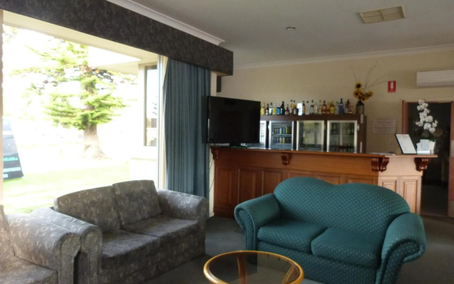 Glenelg Motel