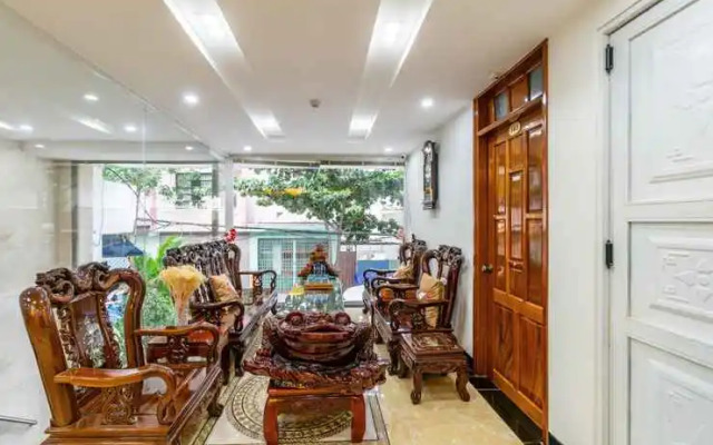 Le House Hotel & Studio