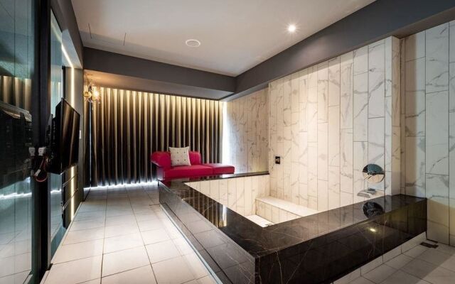 La Moon Boutique Motel