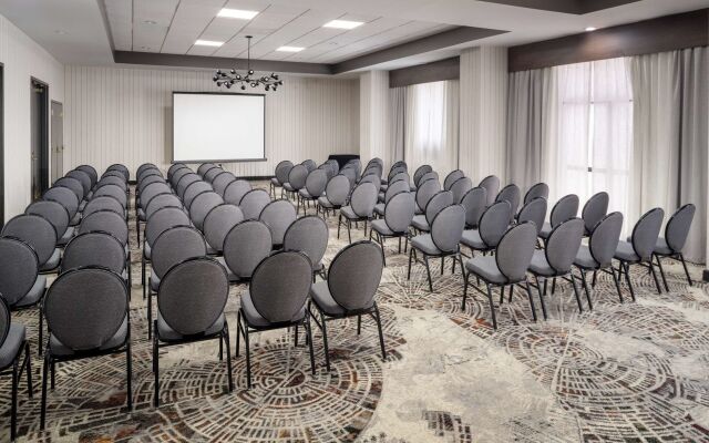 Embassy Suites by Hilton Orlando North