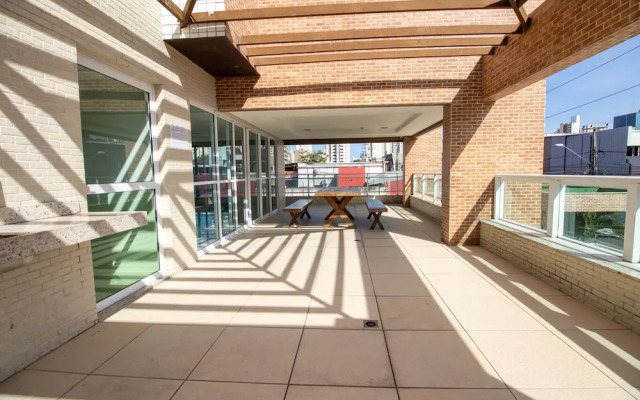 Apto Confort vel com Wi-fi e Churrasqueira