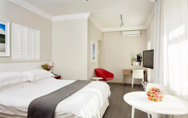 First Group Riviera Suites