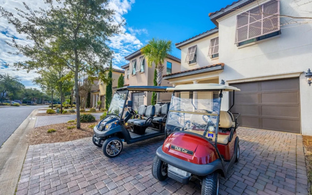 Villa Lago 1975 S2G 4BR 4BA 10