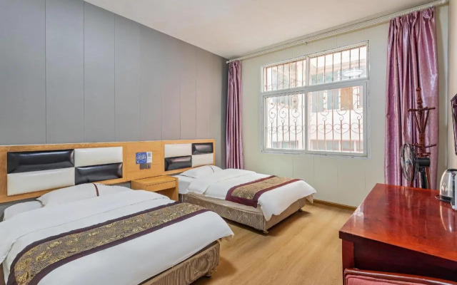 Kunming Huangting Hotel Changshui Airport