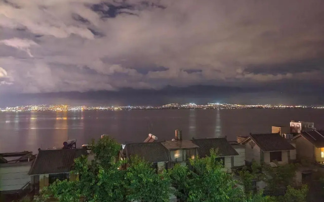 Dali Fuhai Seaview House