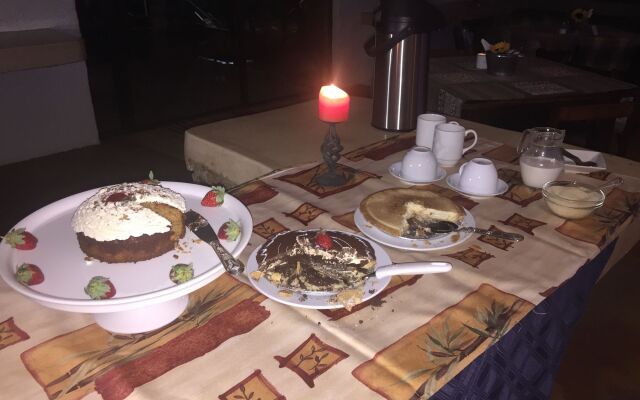 Airport Bird & Game Lodge