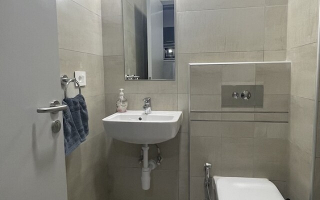 Grey Escape Apartements