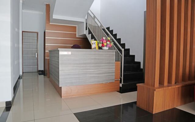 OYO 1572 Orange Residence Syariah