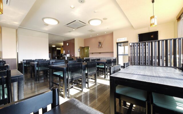 Hotel Route Inn Takasakieki Nishiguchi