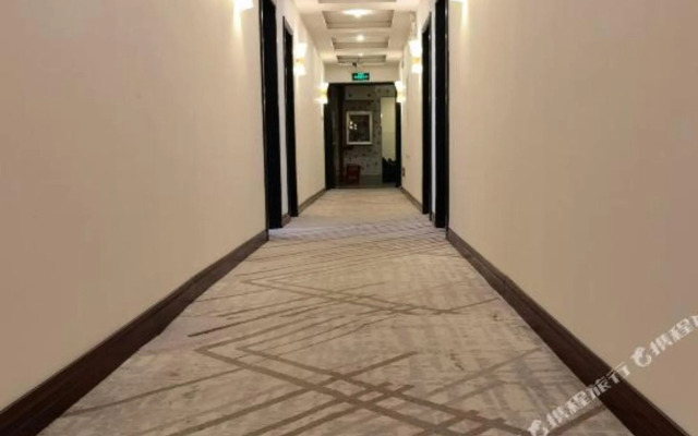 Yijia Hotel (Shanghai Hongkou Soccer Stadium)