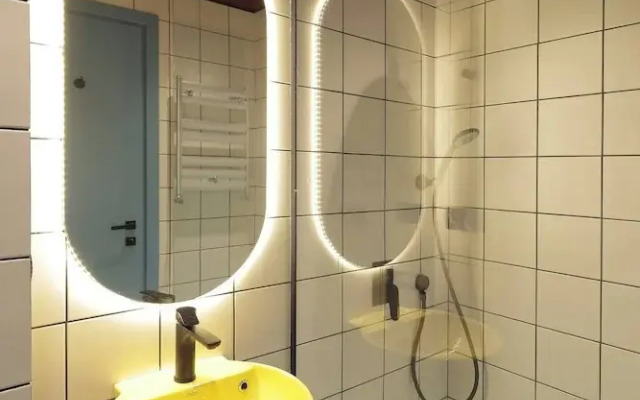 Super Stylish Apartment by Wehost