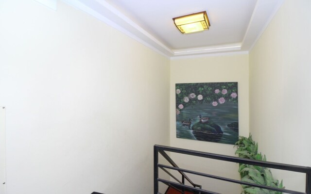 Tjiang Residence
