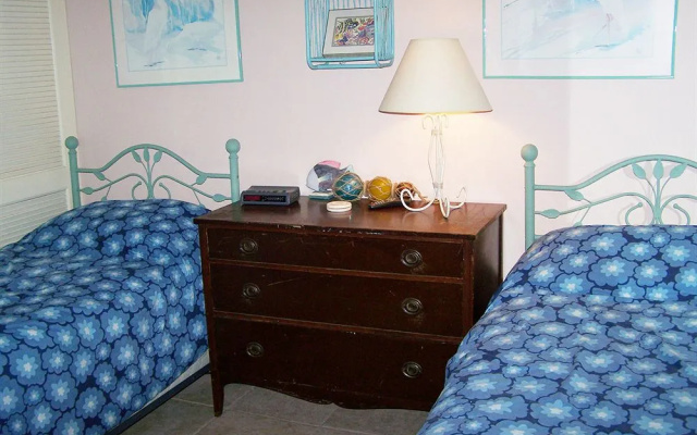 Gulf Winds Beach Resort