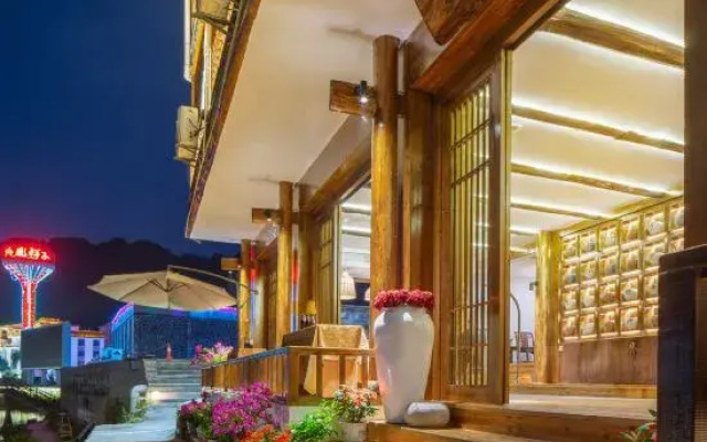 YuMujjuu Inn（Phoenix Ancient Town Yunqiao Branch）