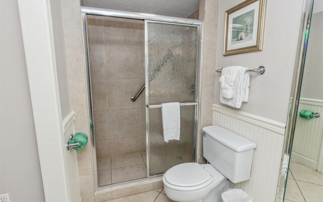 Shoreline Towers 1063 2 Bedroom Condo by RedAwning