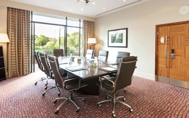 Crowne Plaza Reading