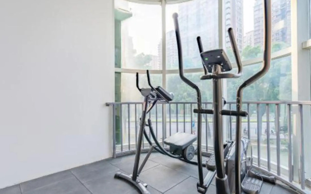 Menory Graceful Hotel (Dinosaur Park, Changzhou Olympic Sports Center)