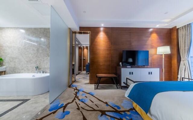 Days Hotel by Wyndham Chongqing Keyuan
