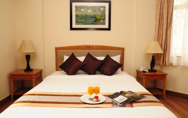Riverside Serviced Apartments